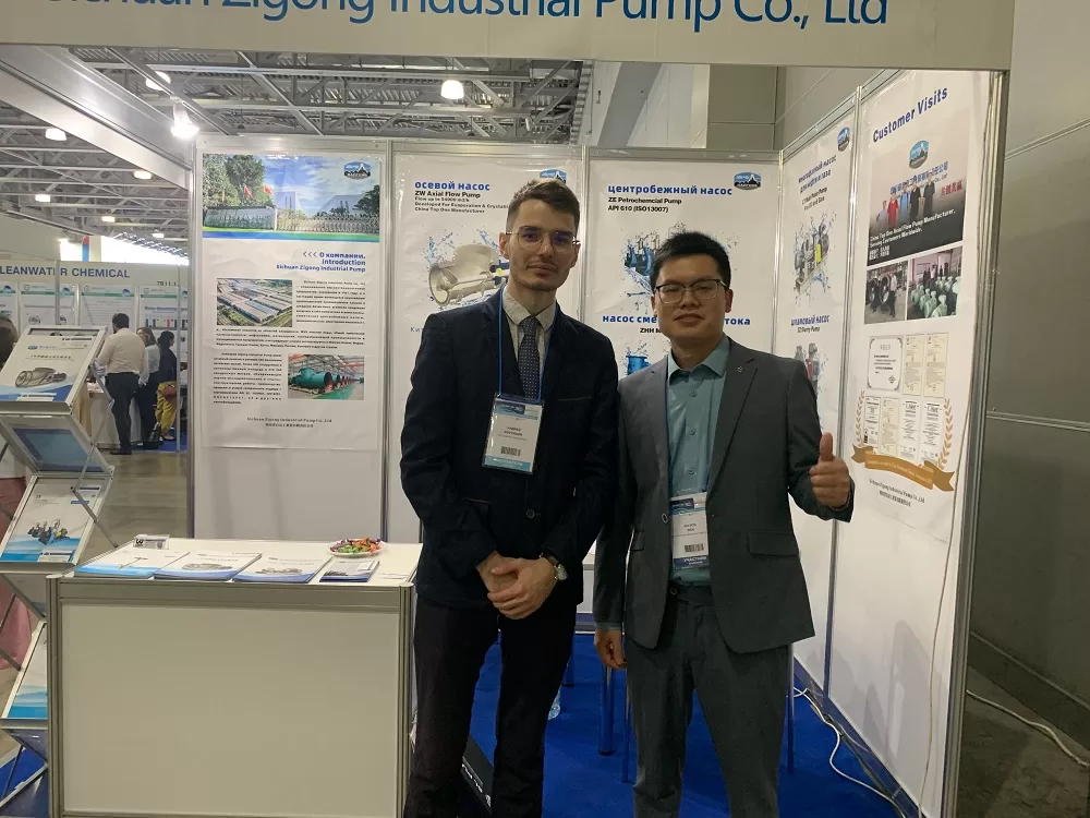 visitors at zigong industrial pump booth